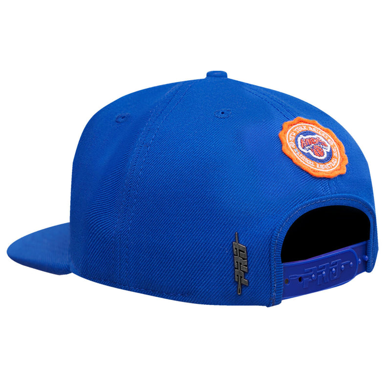 PRO STANDARD  NEW YORK KNICKS CREST EMBLEM WORDMARK WOOL SNAPBACK HAT