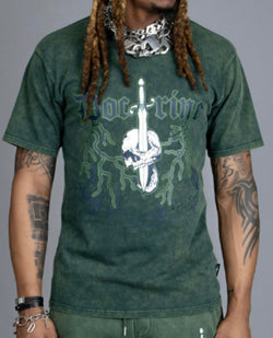 DOCTRINE DENIM HUNTER GREEN DAGGER T-SHIR