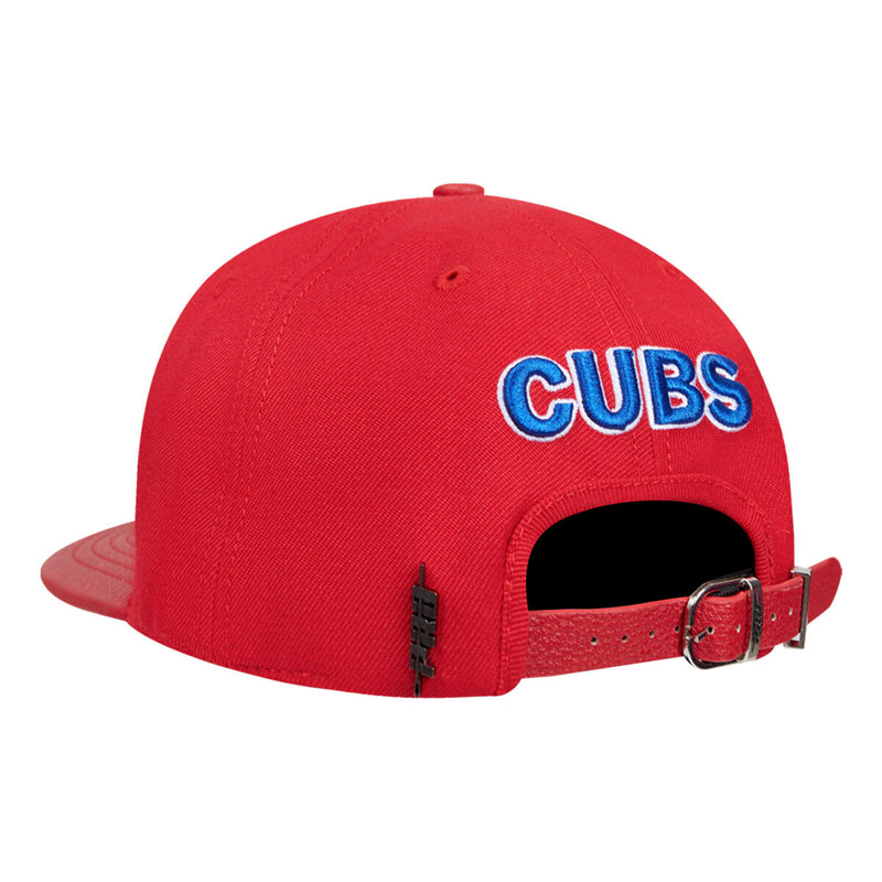 PRO STANDARD RED CHICAGO CUBS SCRIPT TAIL WOOL STRAPBACK