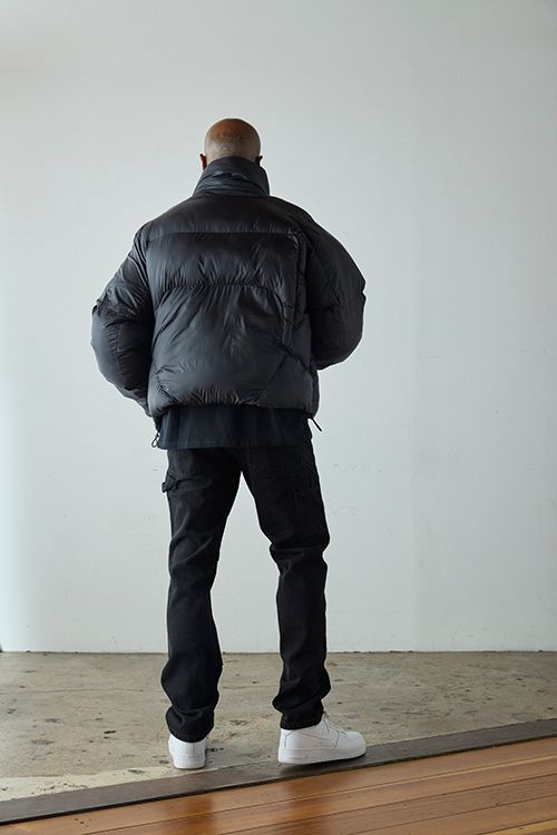 SILNT CHPTRS "RUNNER" CROP TOPB BLACK BUBBLE JACKET