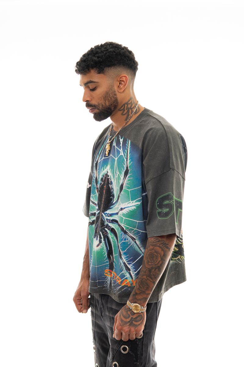 STRAY SPIDER WIDE & CROP CHARCOAL T-SHIRT
